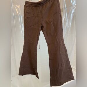 Mo&Co sweatpants. Brown.